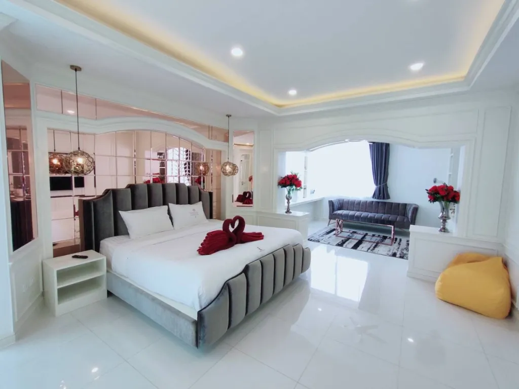 Exquisite pool Villa G