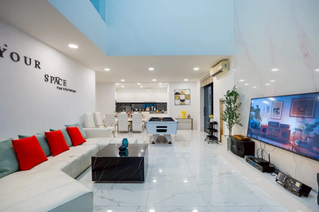 Your Space pool villa