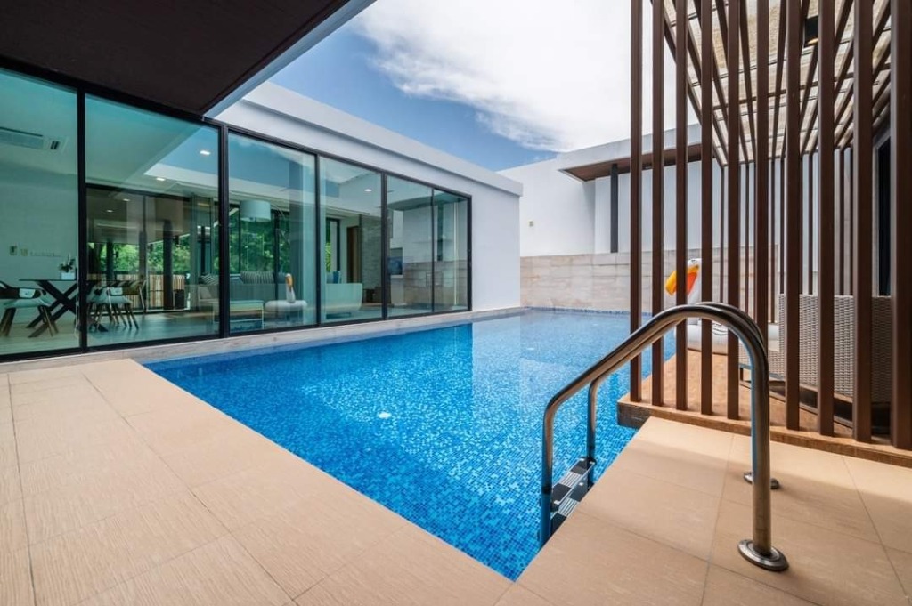 Movenpick residences pool villa 1 ชั้น 4 ห้องนอน 