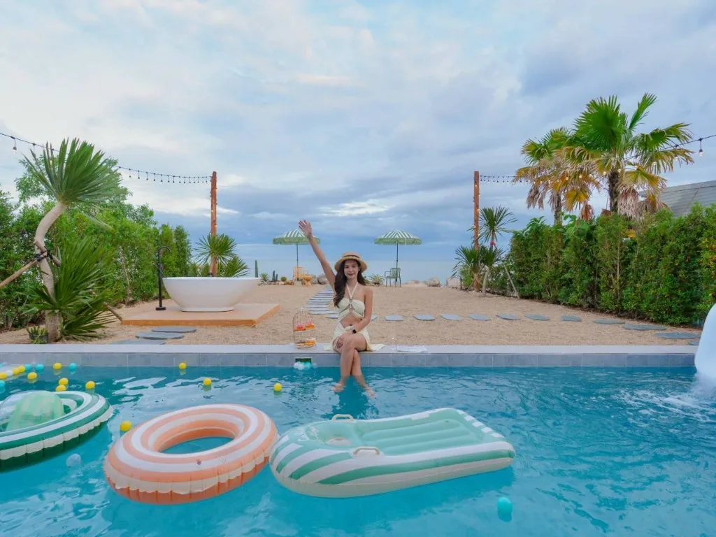 Darlington Pool Villa