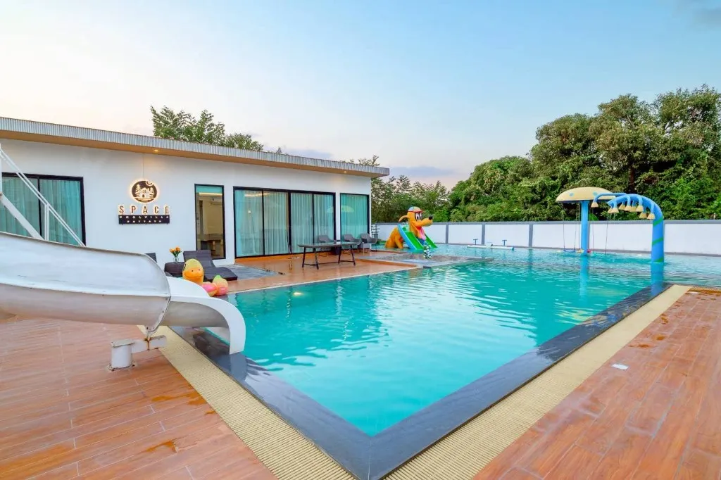 space poolvilla pattaya