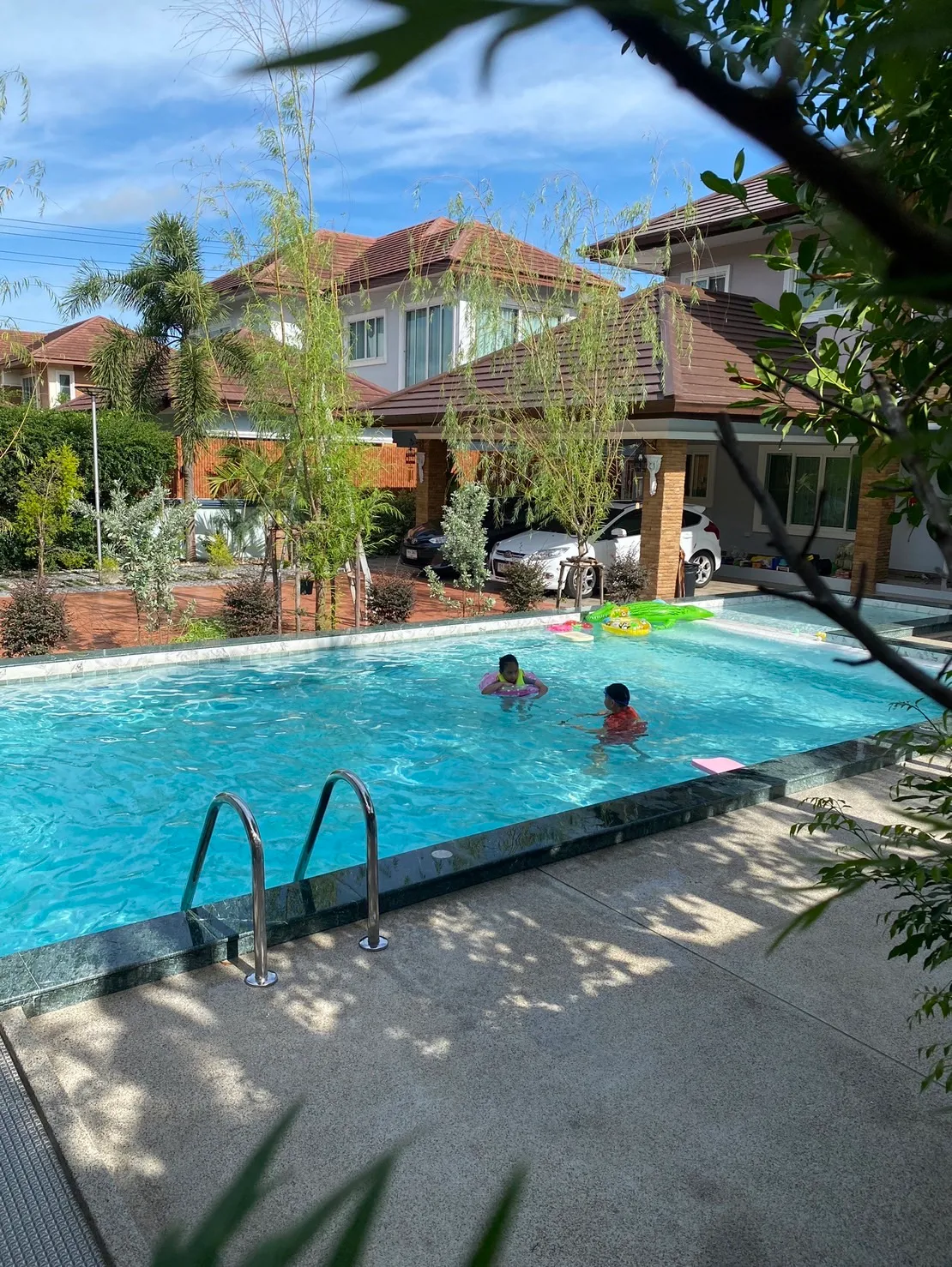Let’s Chill Pool Villa Satahip