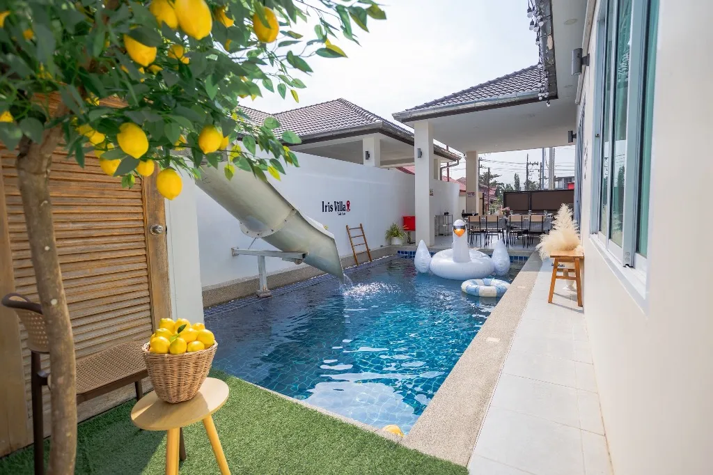 Iris Villa Pattaya