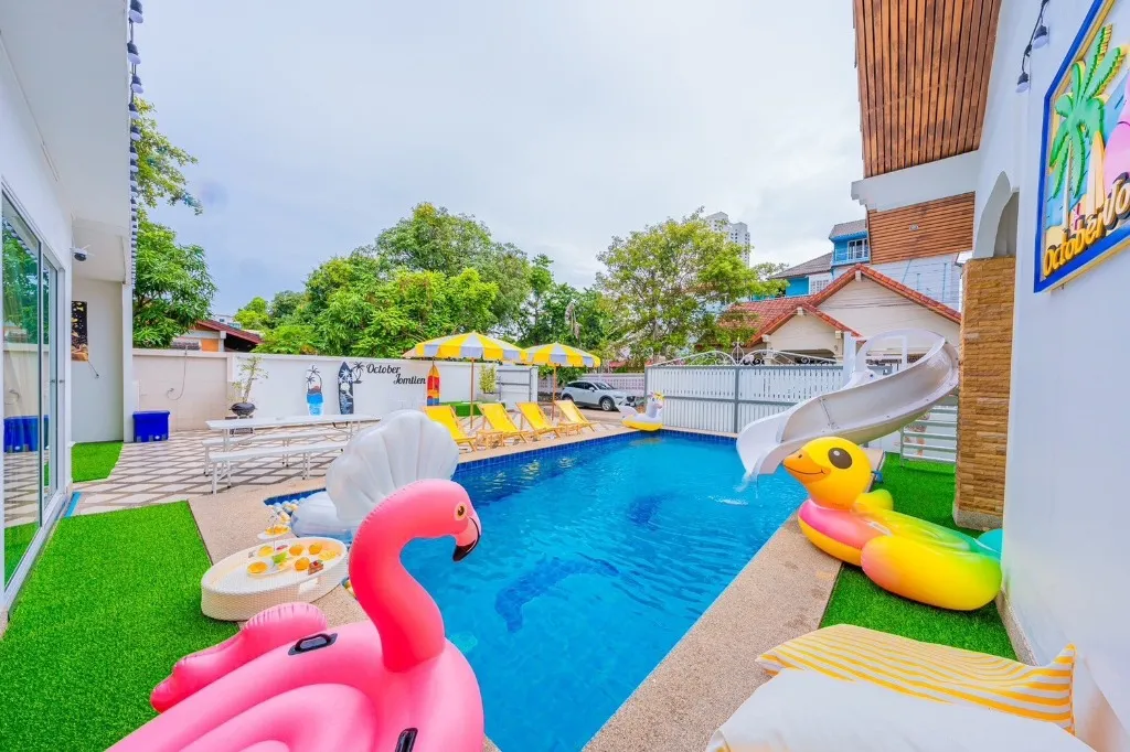 October Jomtien Poolvilla