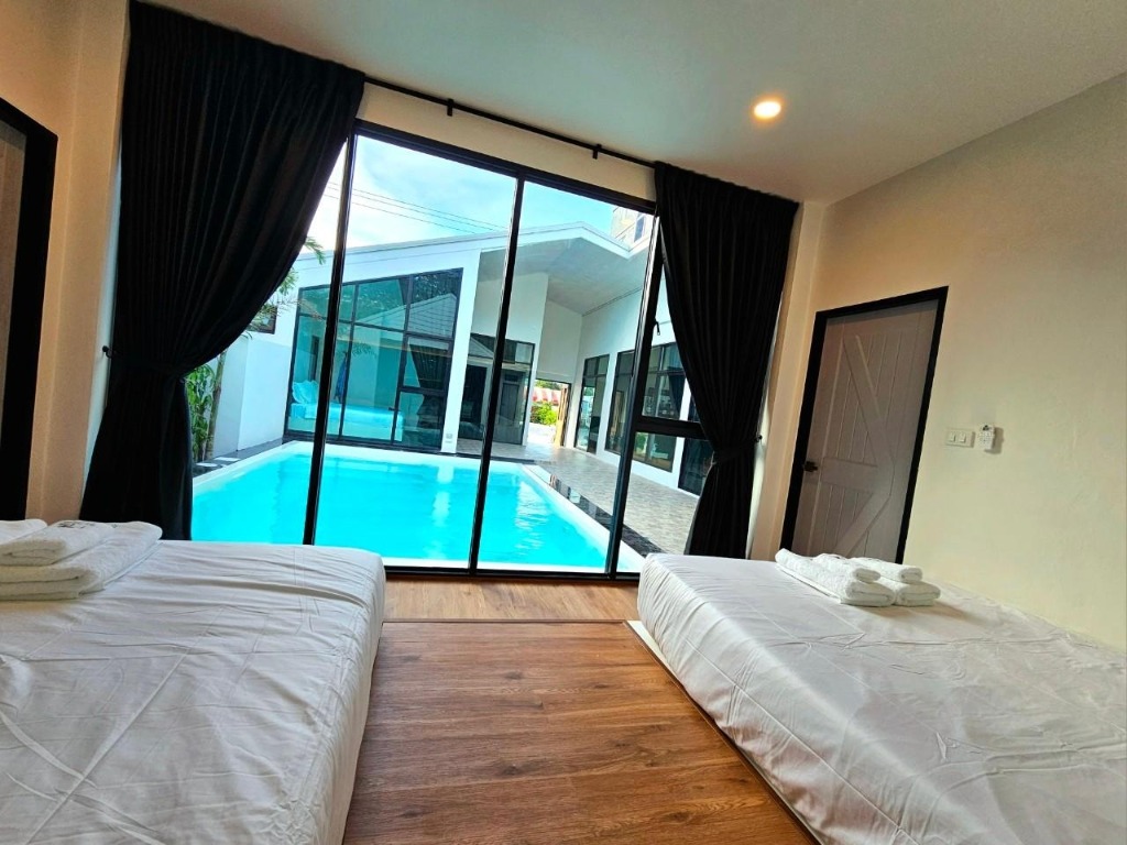 MG1-Madaguscar Pool villa (พัทยา-จอมเทียน)