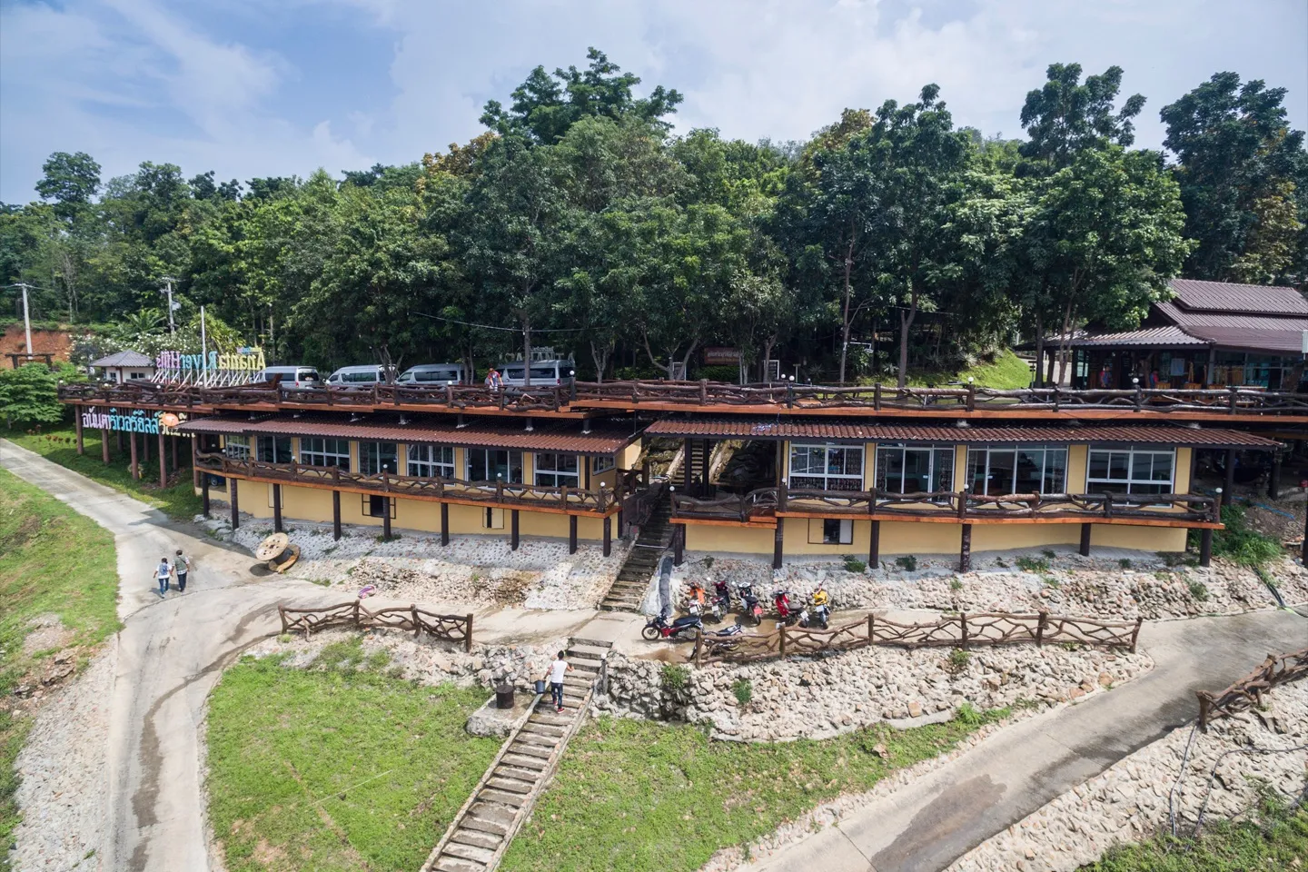อนันตาริเวอร์ฮิลส์รีสอร์ทห้องพักชมวิว