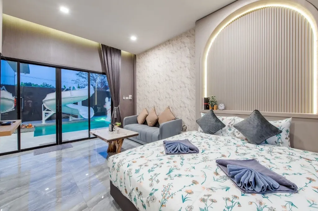 VG Beach on pool villa