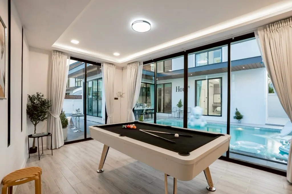 Another Hour Pool Villa