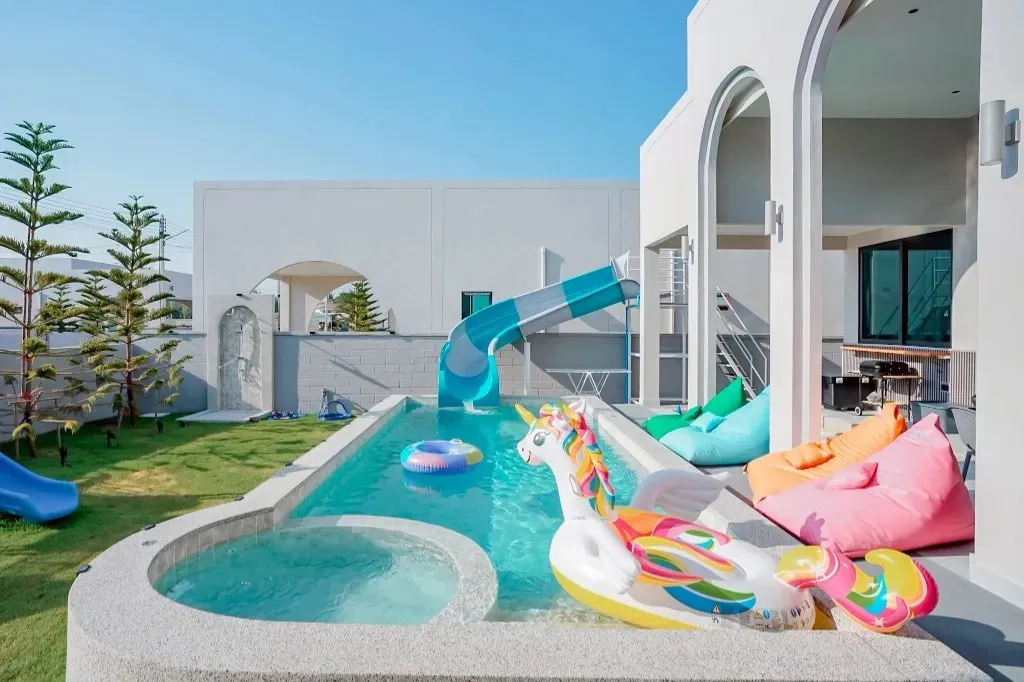 Babyblue Poolvilla