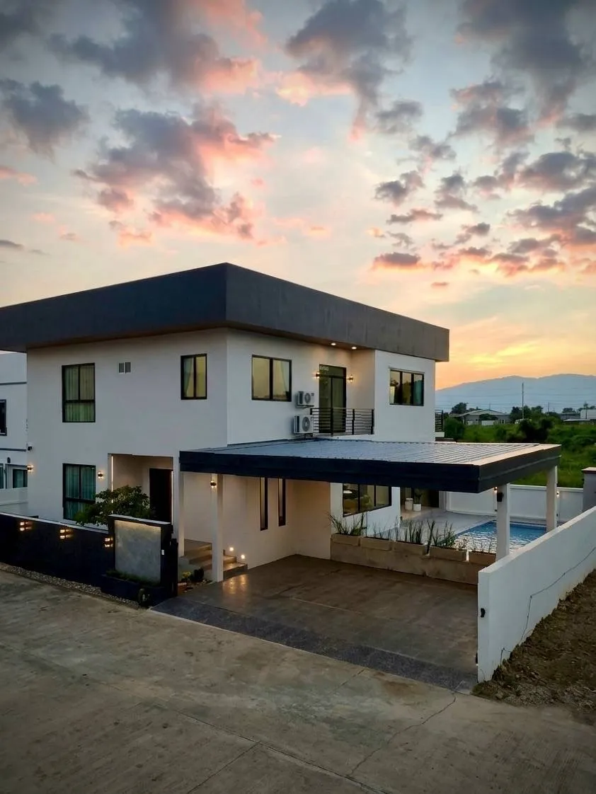 Rinn&Romm Pool Villa Chiang Mai