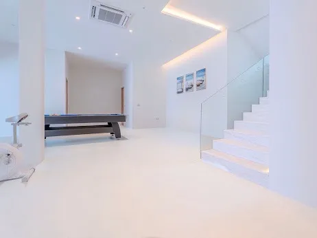 V11