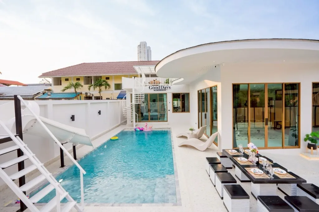 Good Days Pool Villa Pattaya