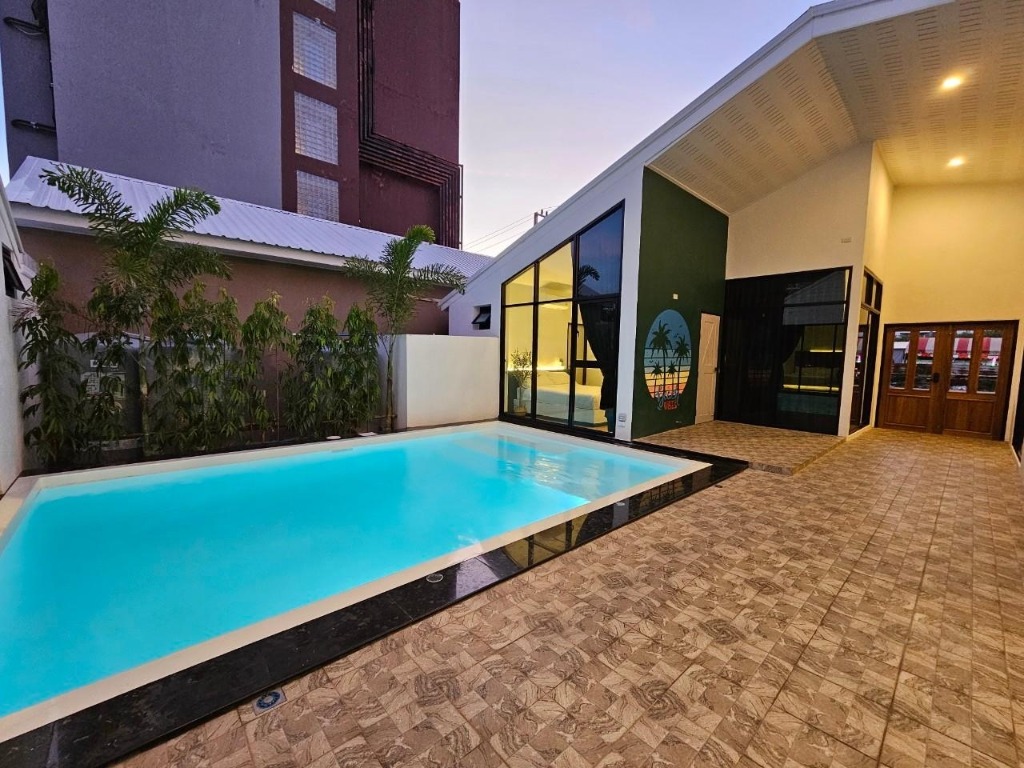 MG1-Madaguscar Pool villa (พัทยา-จอมเทียน)