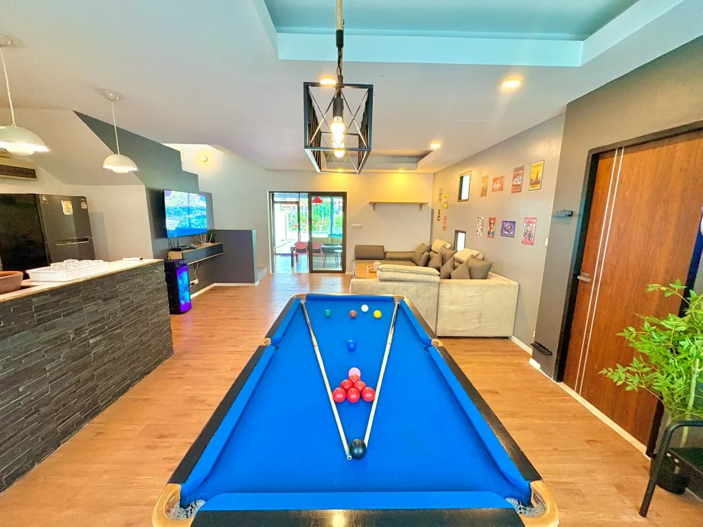 A1-Mountain View Pool Villa-บางแสน