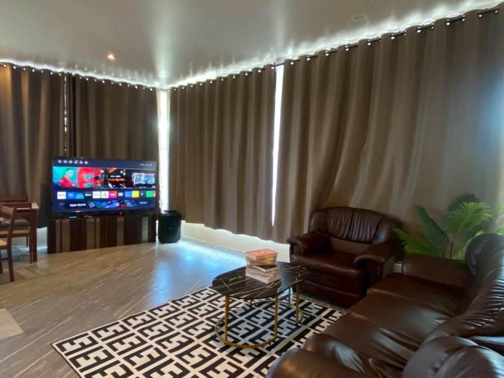 Le Grand Pool Villa Bangsaen