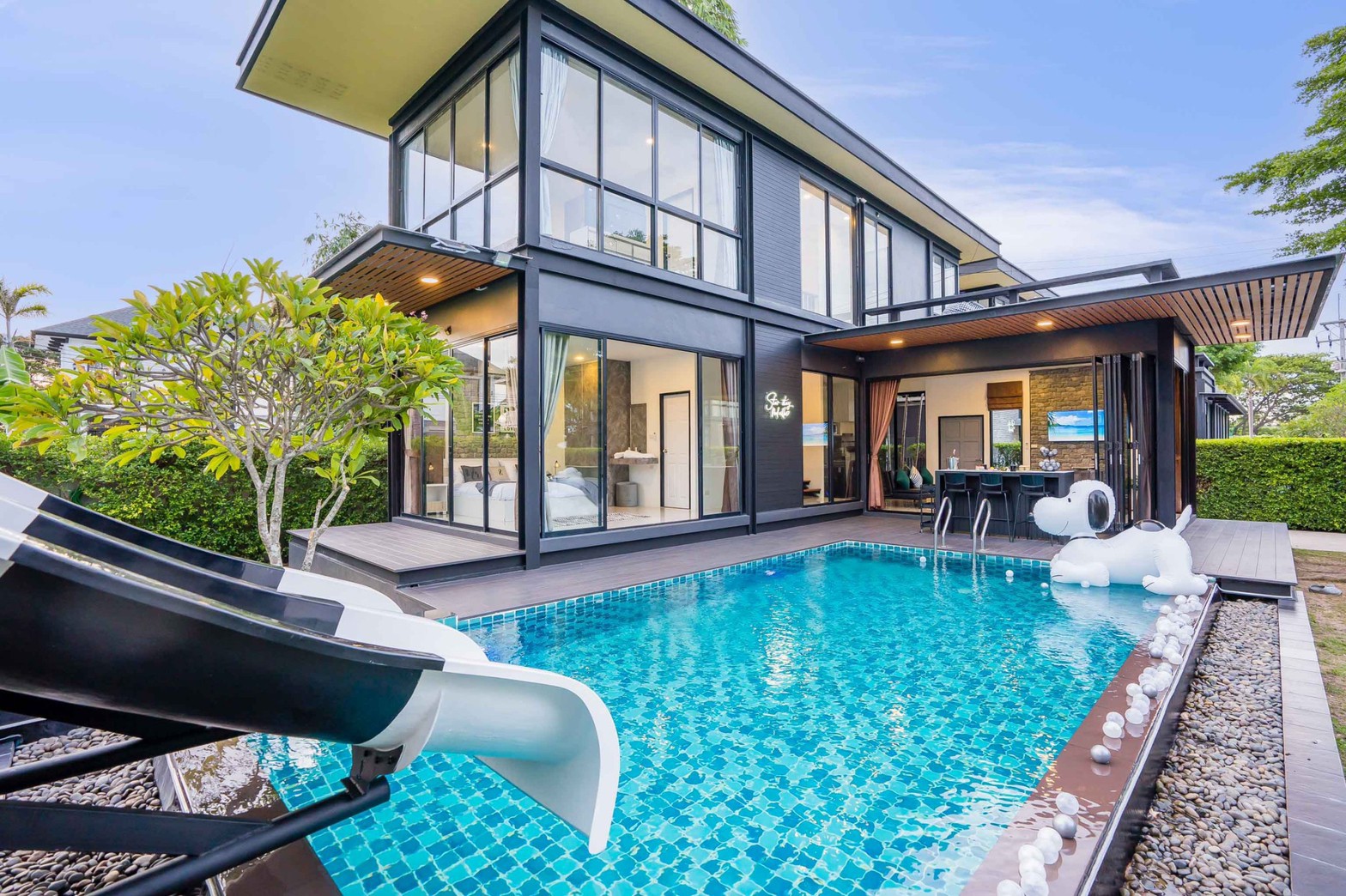 Star stay pool villa pattaya