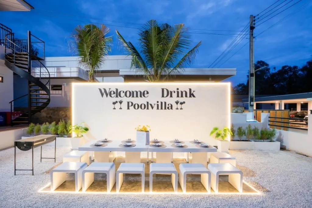 Welcome drink poolvilla