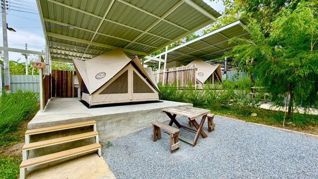 P7 Zone 2 เต็นท์ 2 ท่าน ฟาร์มสุข Glamping