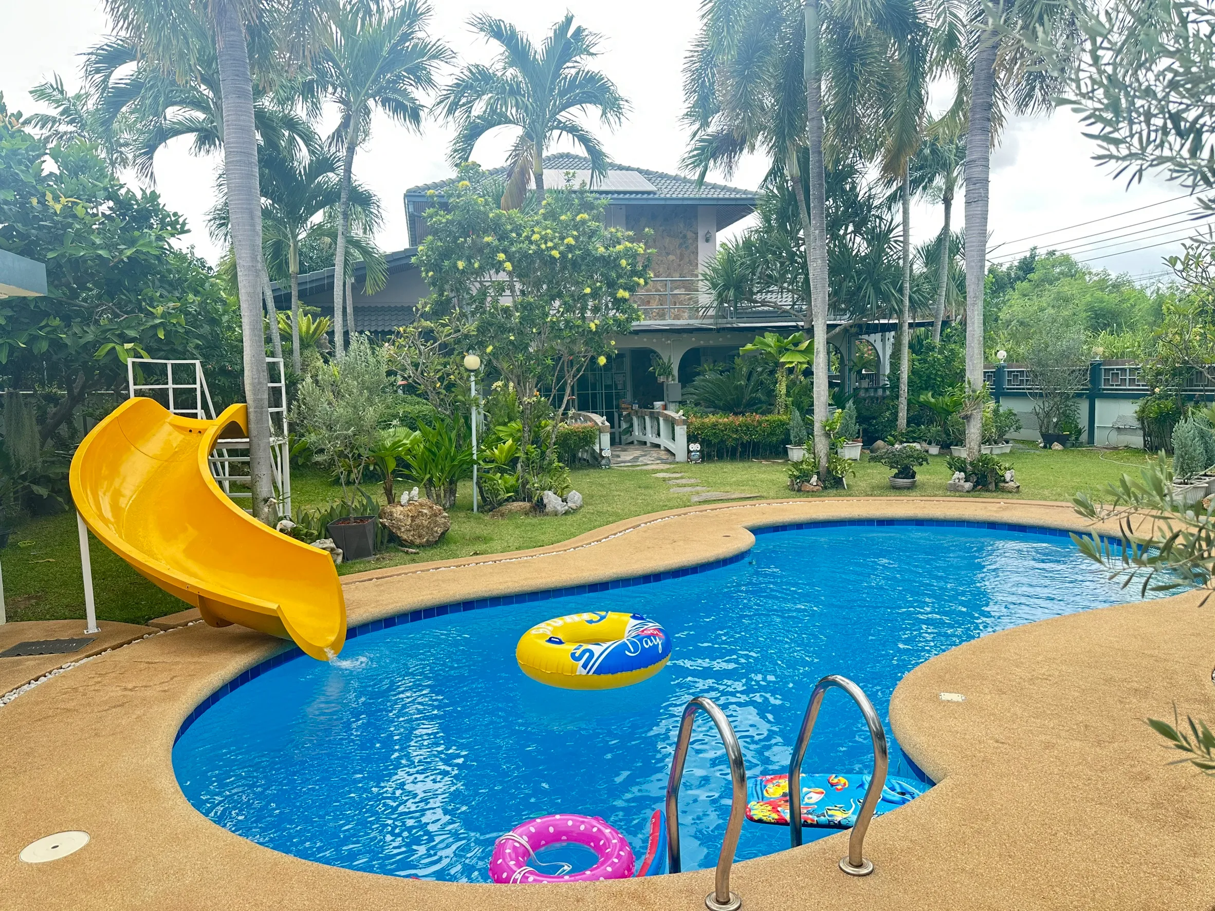 Let’s Chill Pool Villa Najomtien42