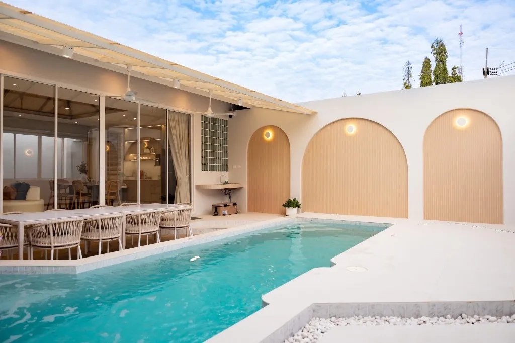 Village zone pool villa