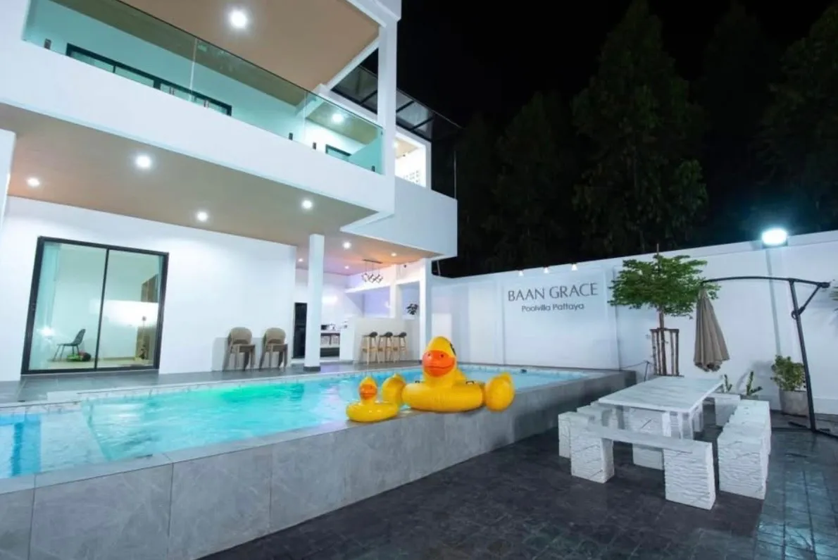 Baan Grace Pool Villa