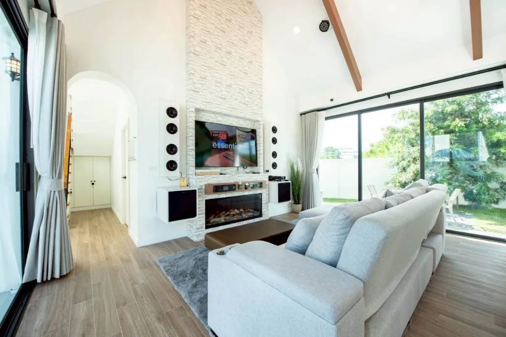 Seattle Pool Villa Pattaya