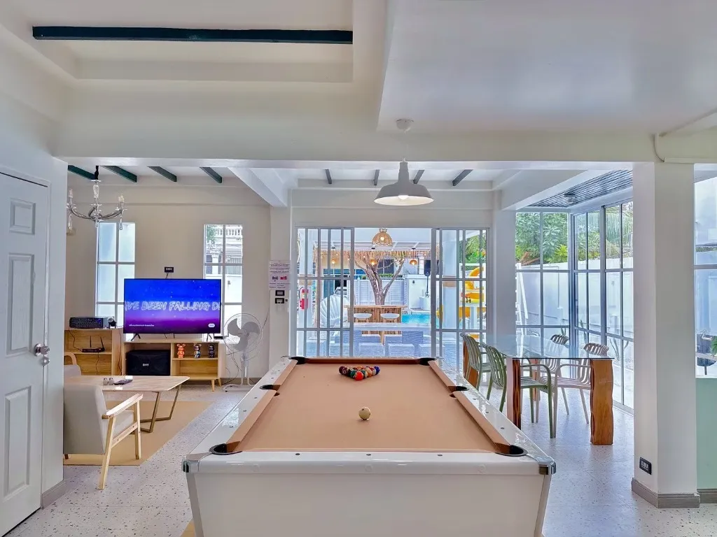 Rainy Season Poolvilla