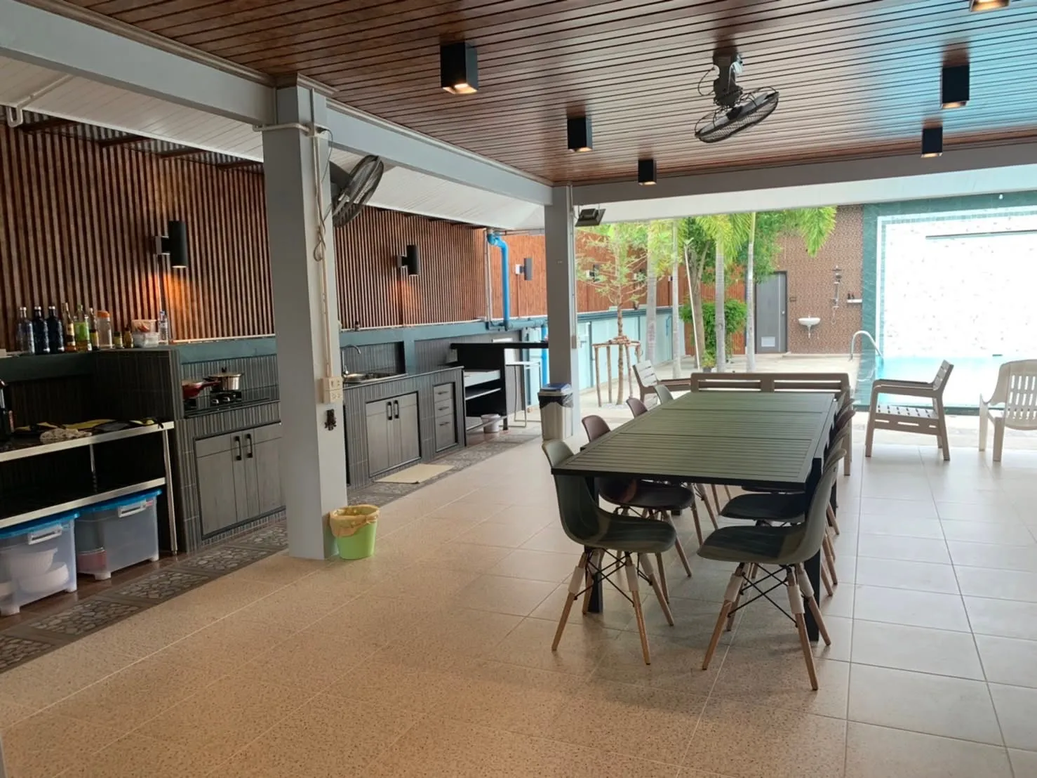Let’s Chill Pool Villa Satahip