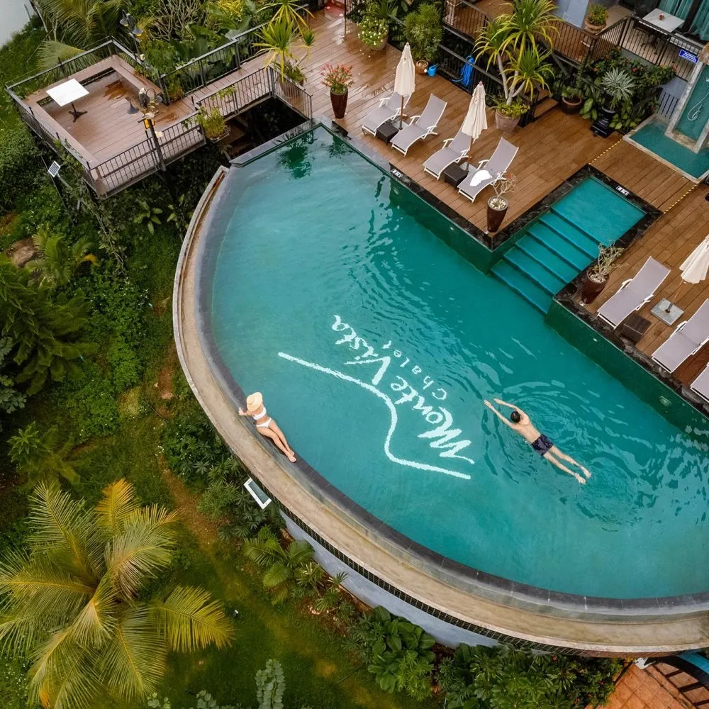 Monté Vista Chalet One-Bedroom Suite Pool Access