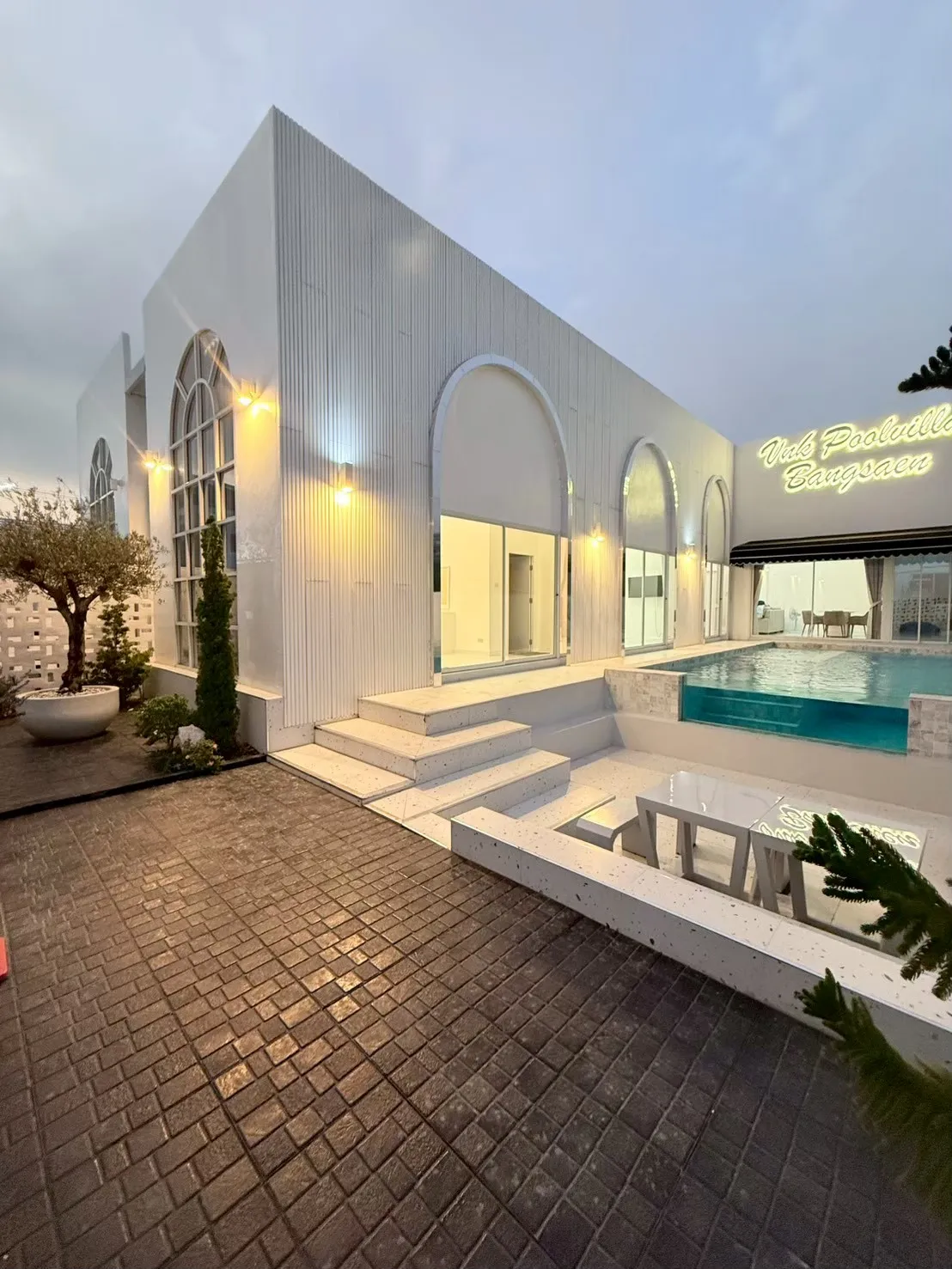 VNK Poolvilla 1