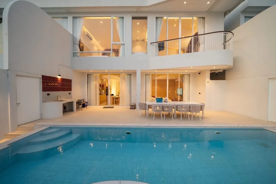 Sunrise Beach front poolvilla