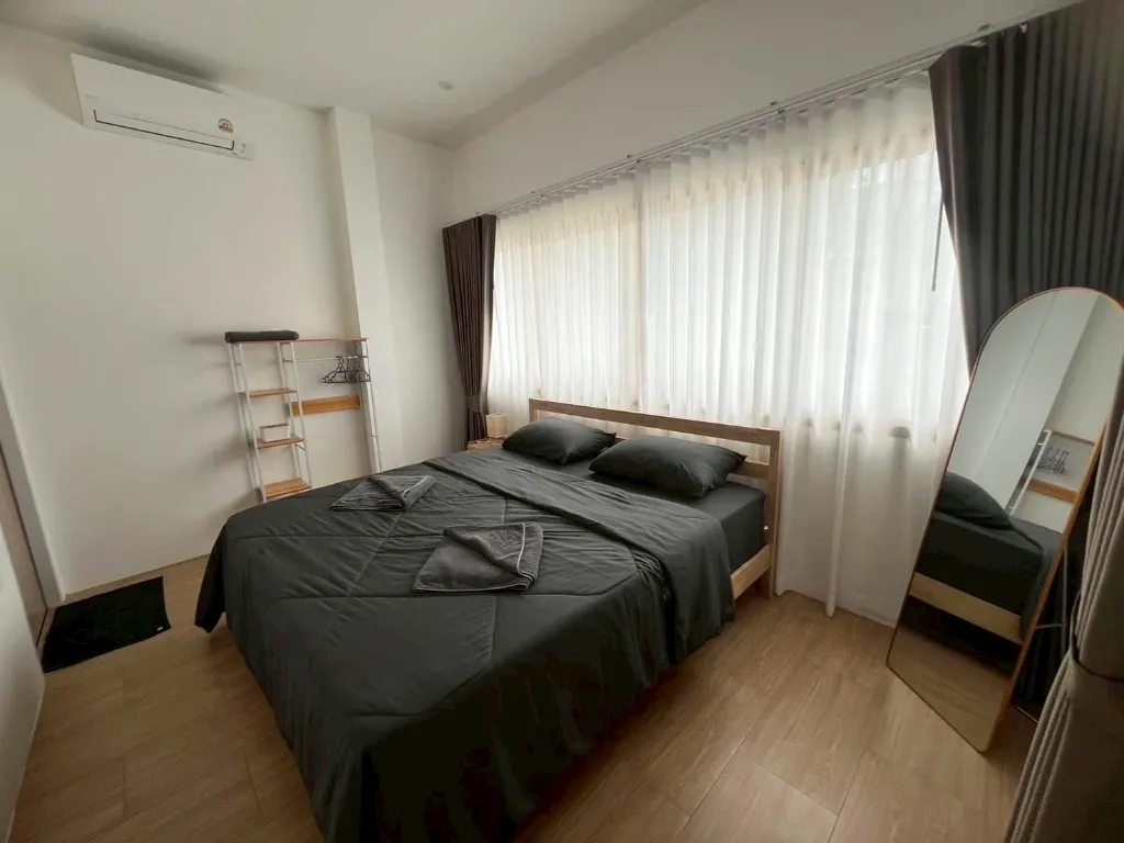 นวมินทร์ 76