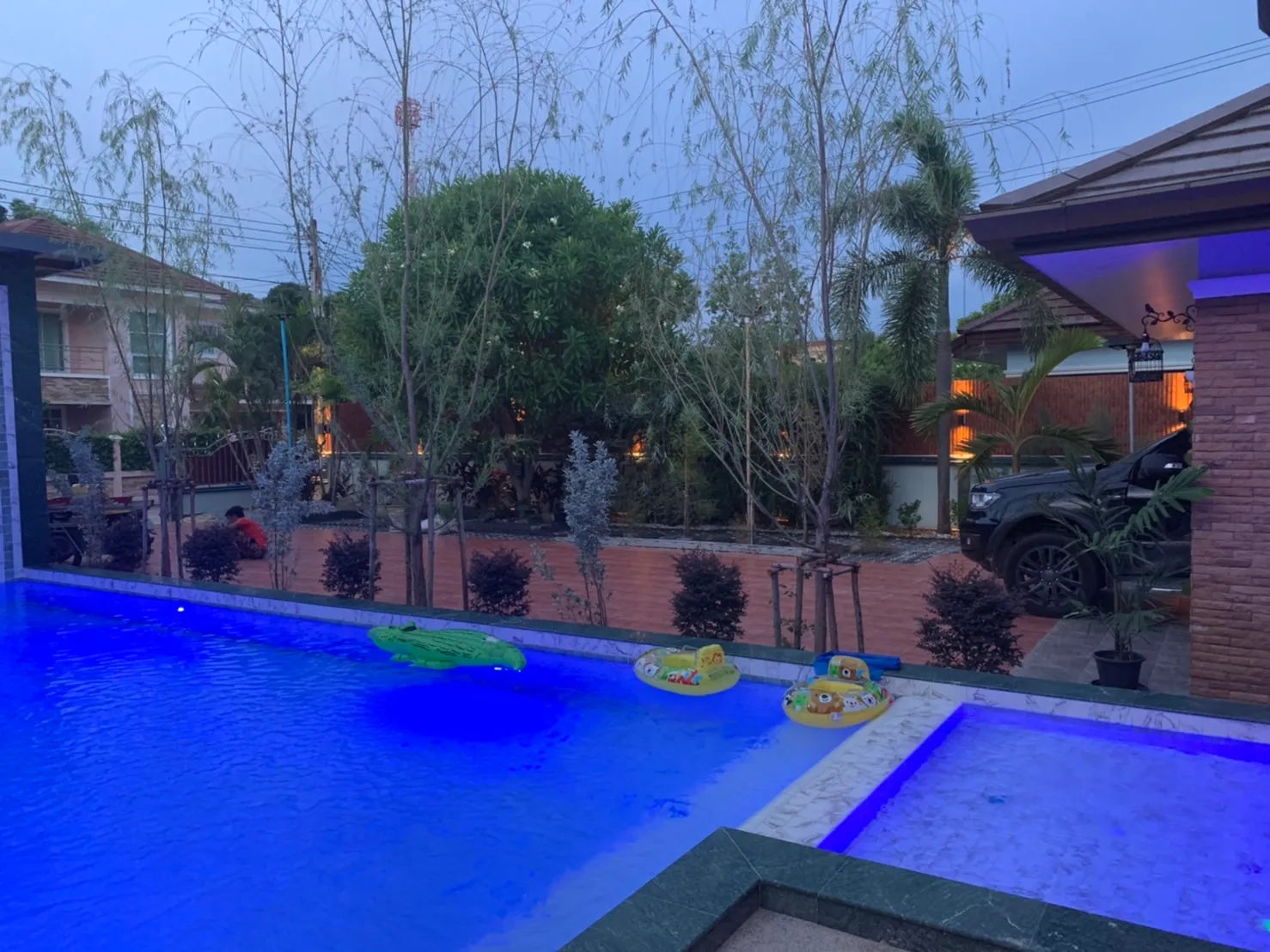Let’s Chill Pool Villa Satahip