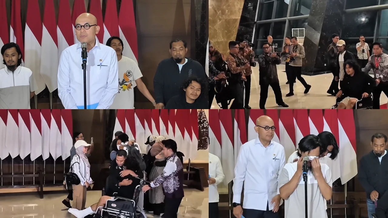 Indonesian Sailors Return Home After Five Months Held By Somali Pirates, Captain Mourns Five Dead