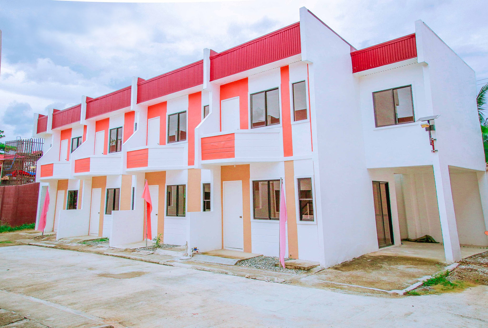 House for Sale in Consolacion Near SM