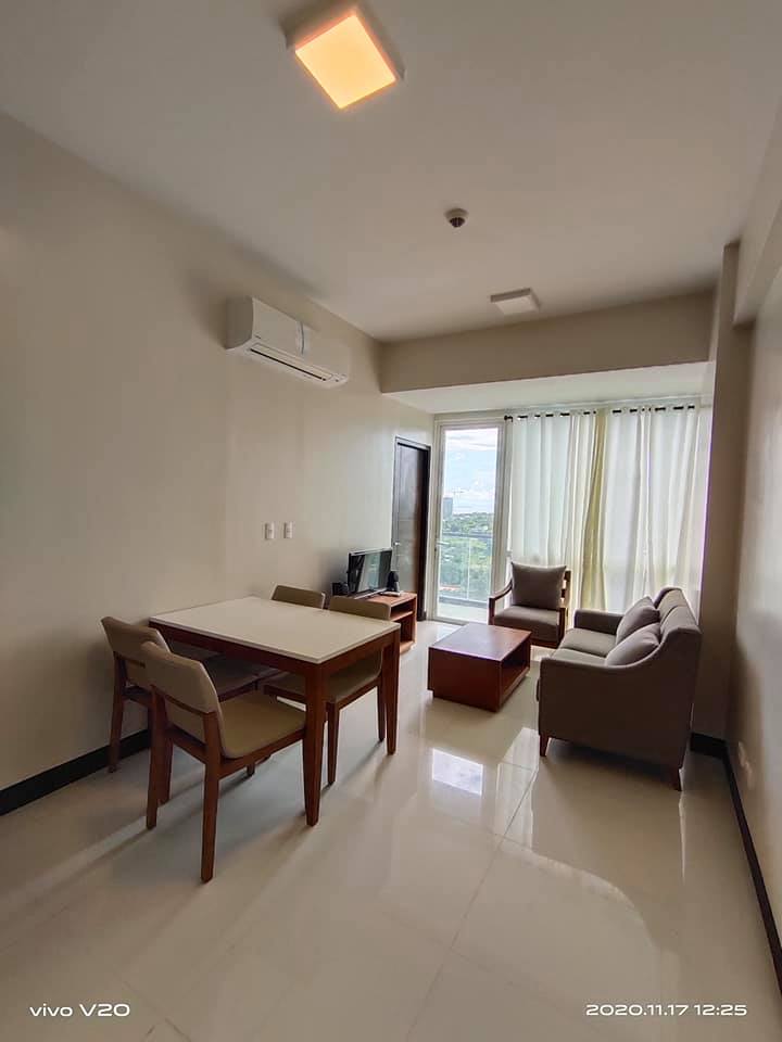 Condominium For Sale In LAPU-LAPU CITY (OPON), CEBU