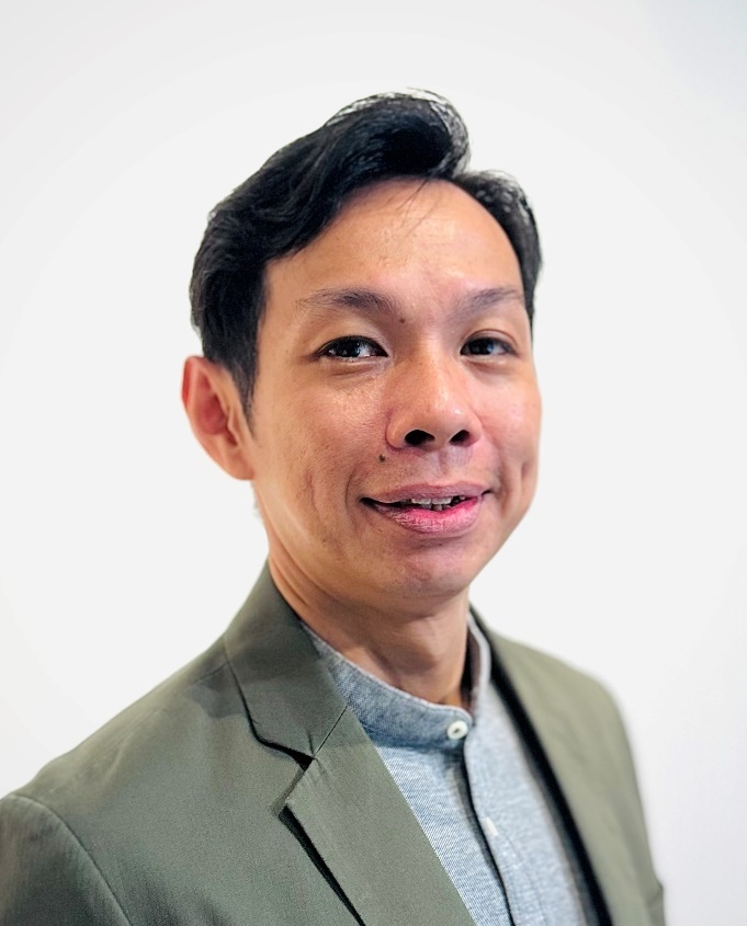 Alex Tan
