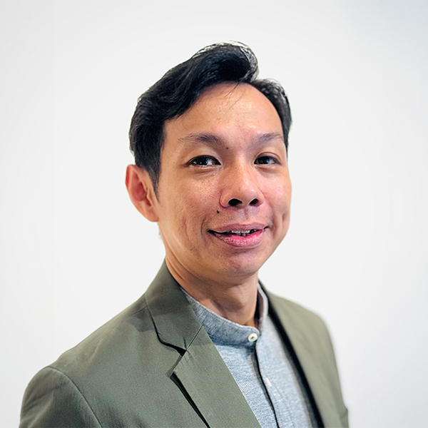 Alex Tan