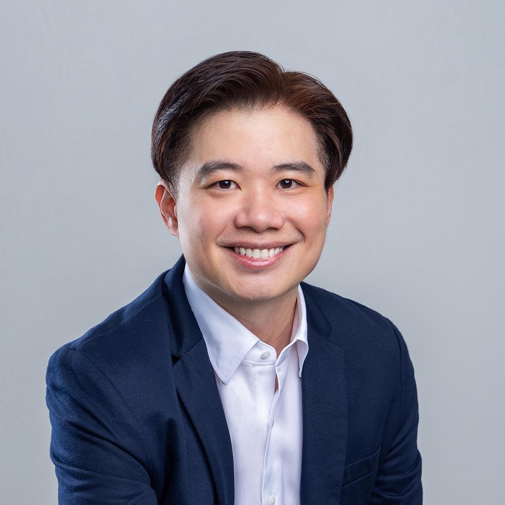 Winston Lee