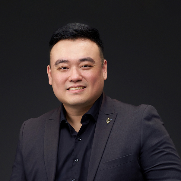 Zachary Ang