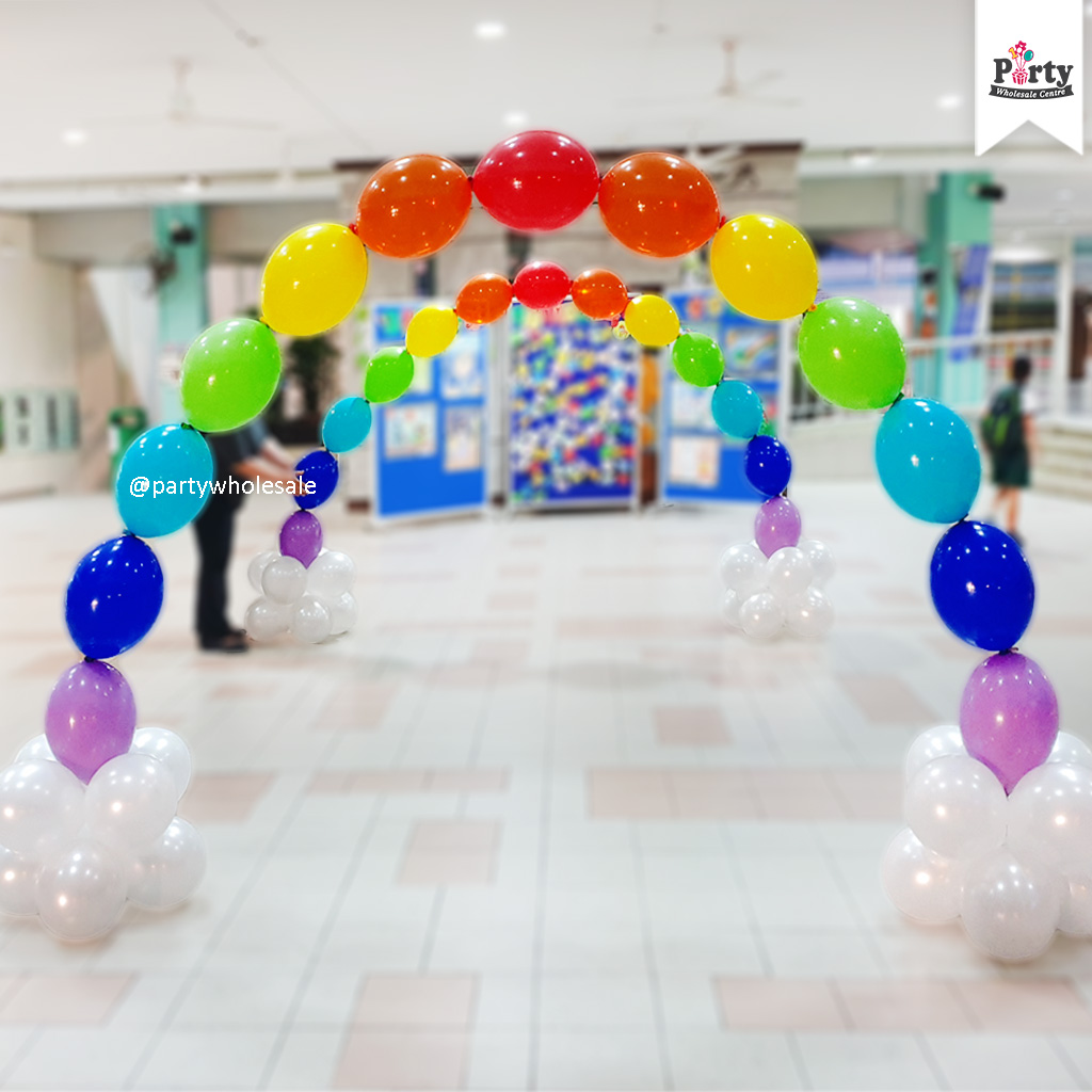 Rainbow single balloon arch