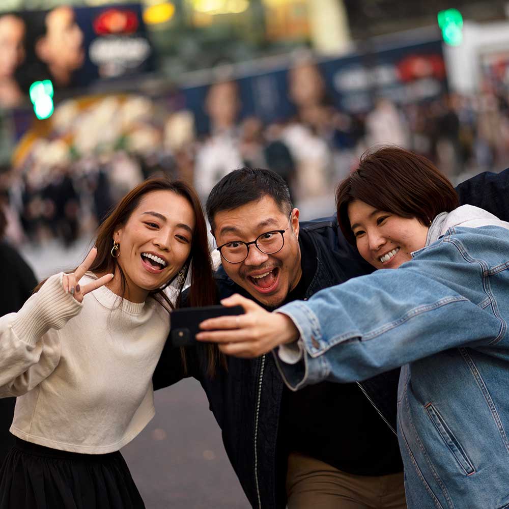 Comverted we help clients to connect with their customers and reach business goals