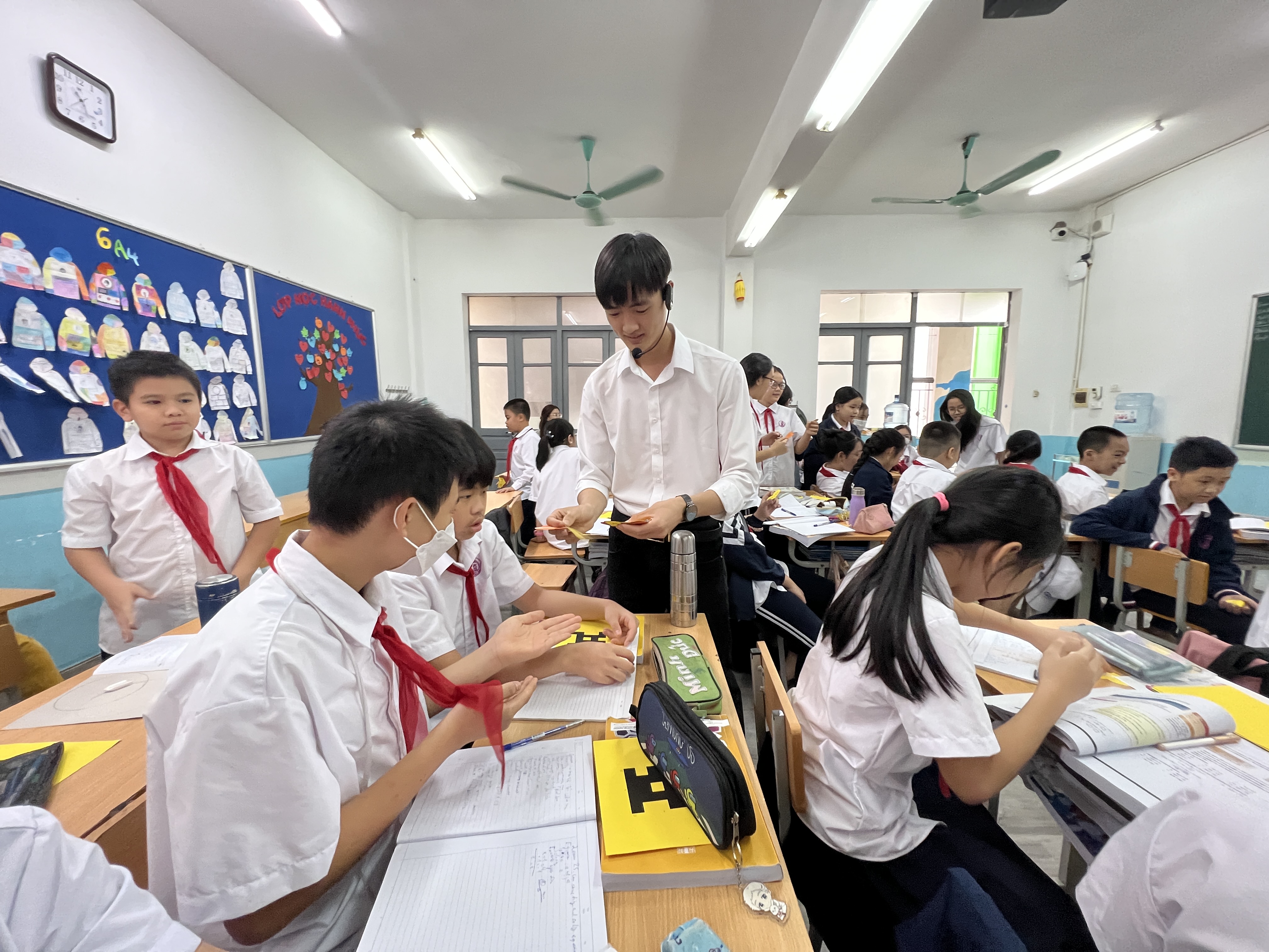 Cambridge Primary Mathematics 1 ( Toán Tiếng Anh)
