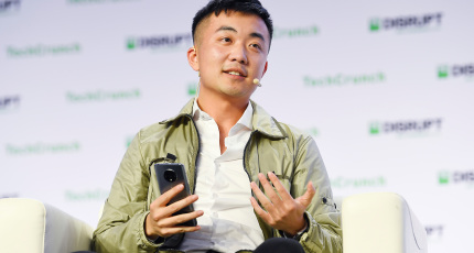 Carl Pei tinggal OnePlus