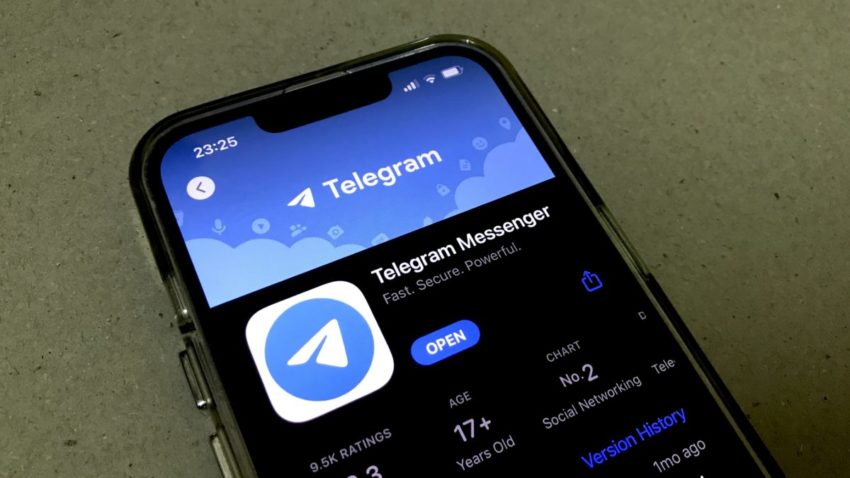 aplikasi telegram app store
