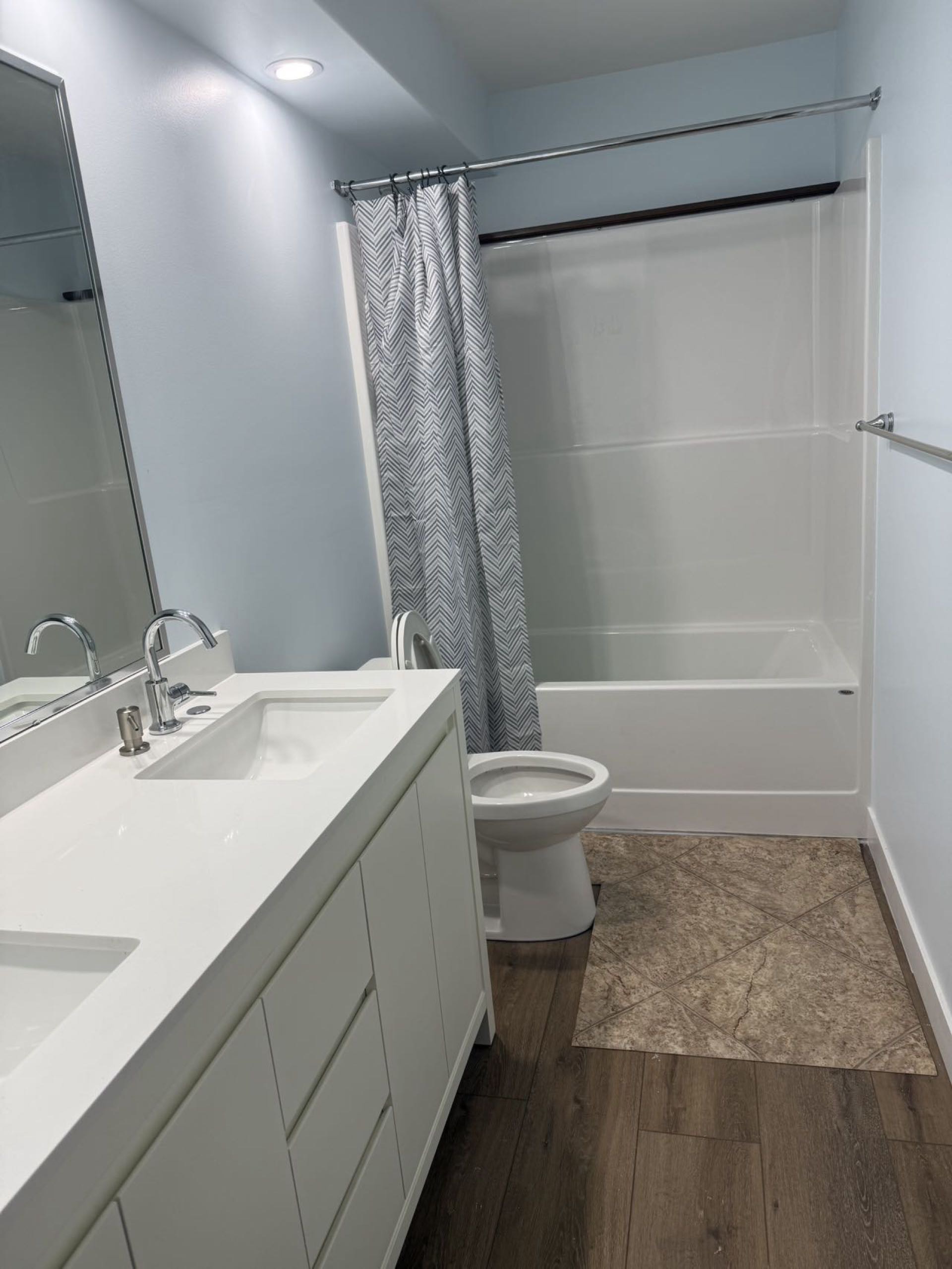 地下室二室一厅出租 - 2