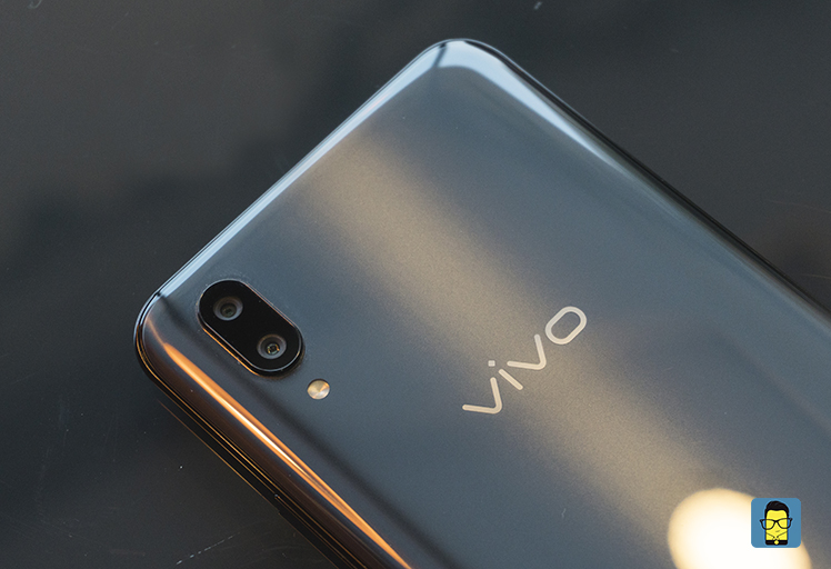 Vivo X21 product shot 9