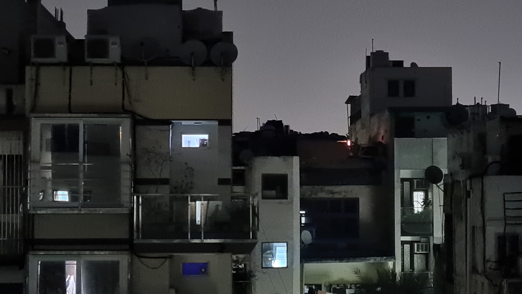 Low-light image (telephoto camera)