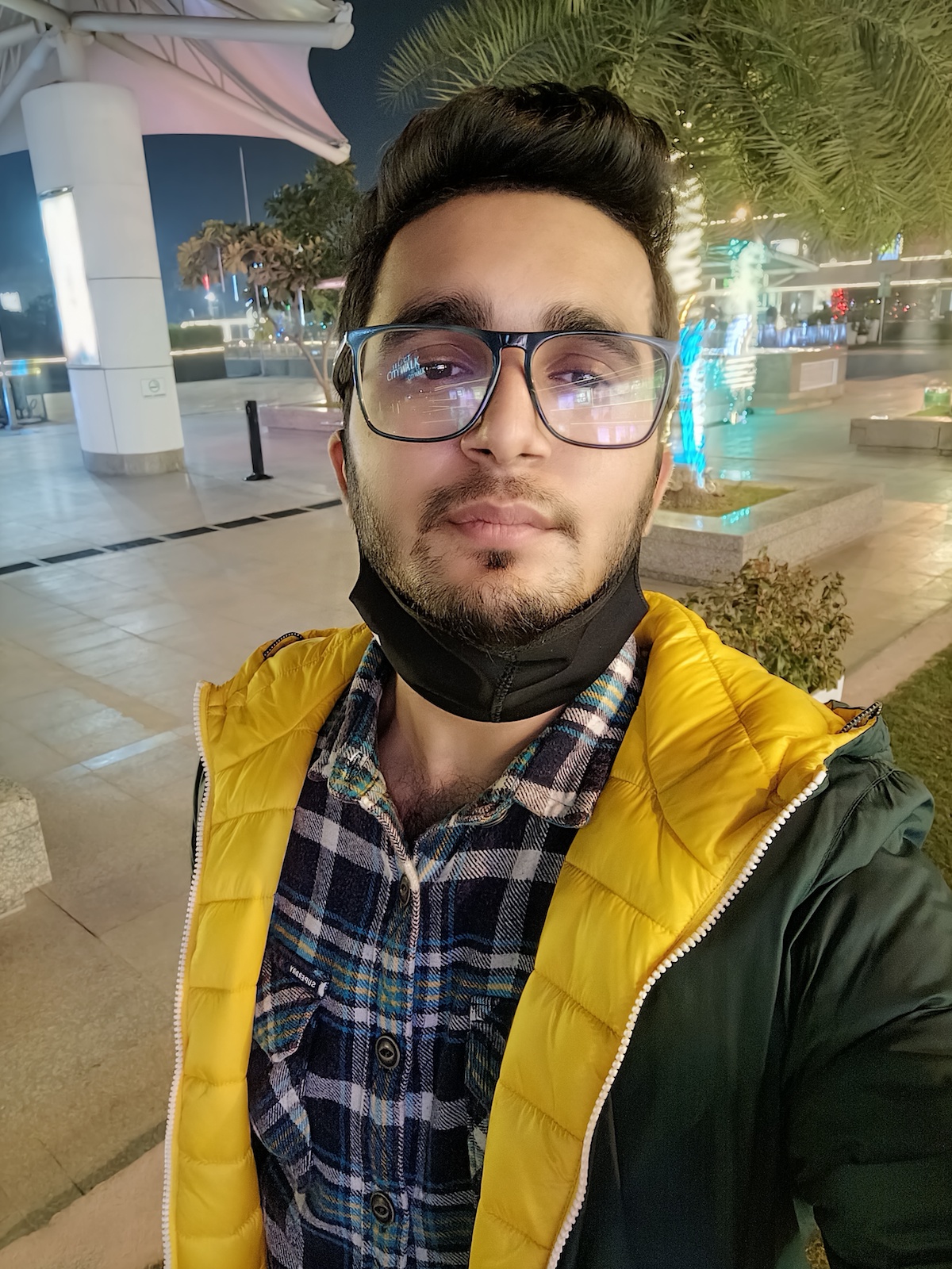 Selfie (Night Mode On)
