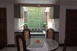 Kerten Homestay Jl. Merpati No. 39 Kerten Depan Hotel Sunan